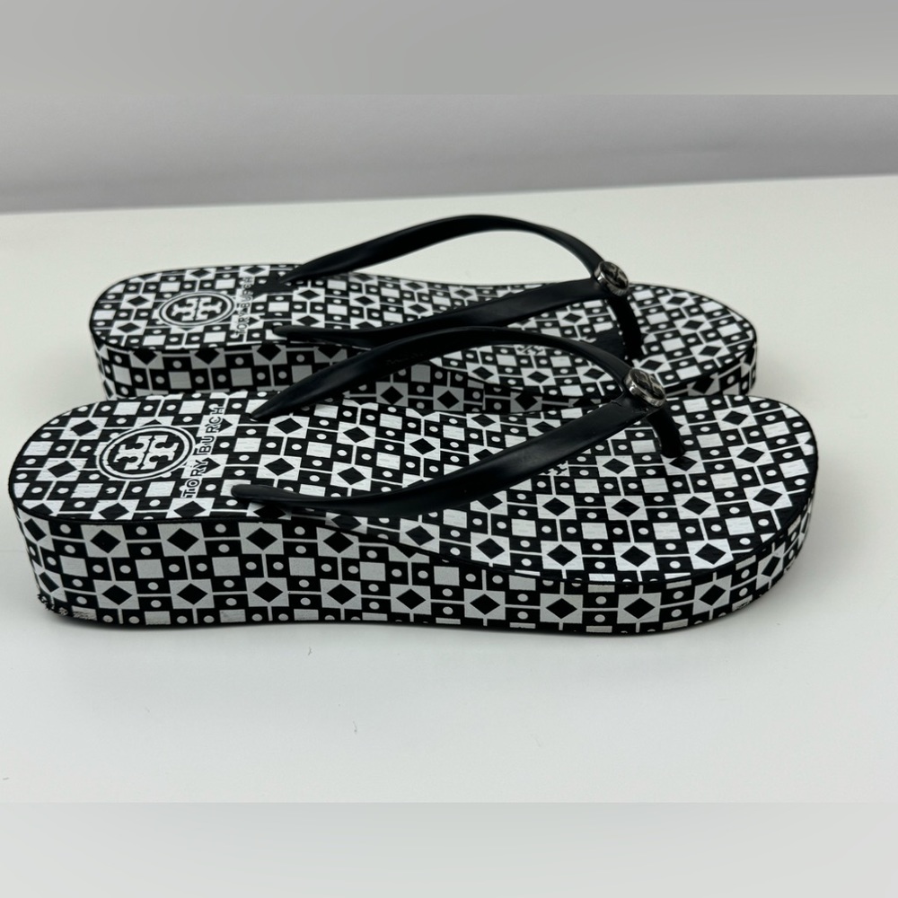Tory Burch Black and White Sandals - Picture 5 of 14